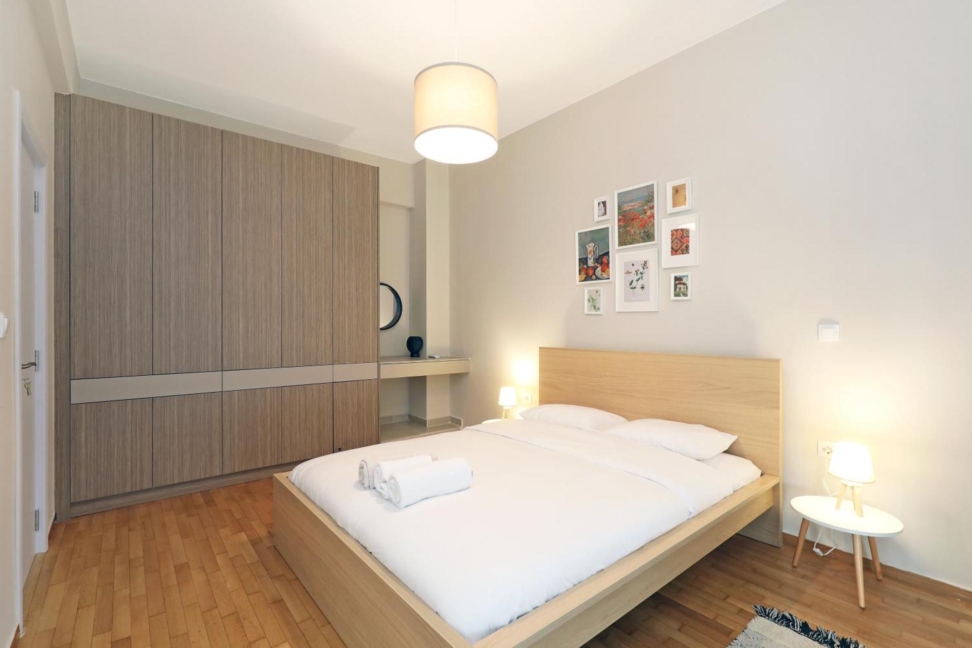 Luxury Next To - Greecing * Atina